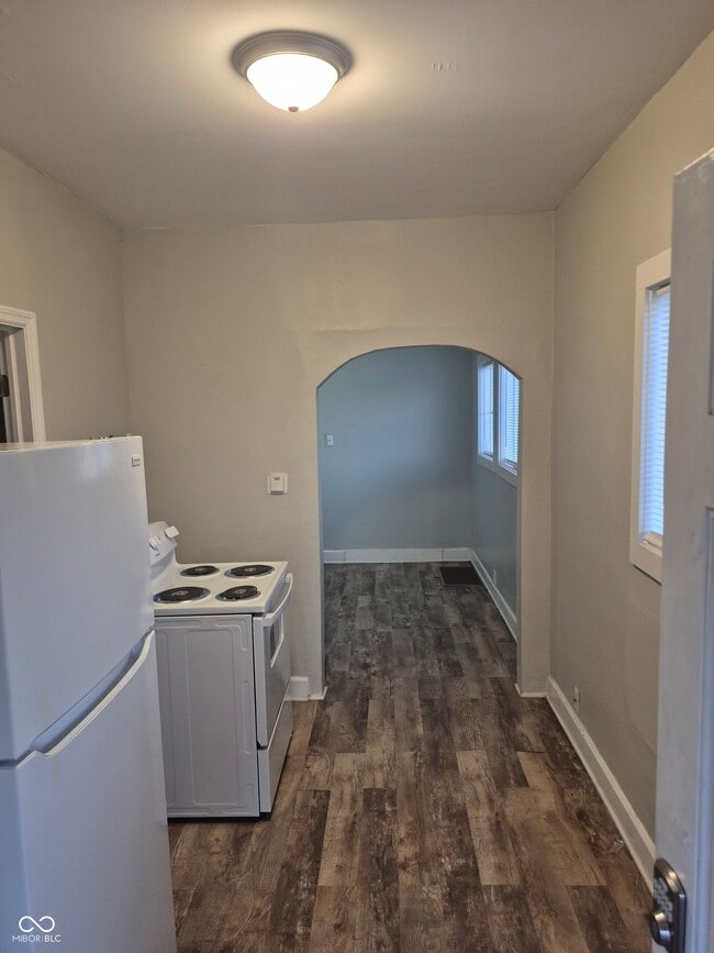 Building Photo - 1540 N Grant Ave