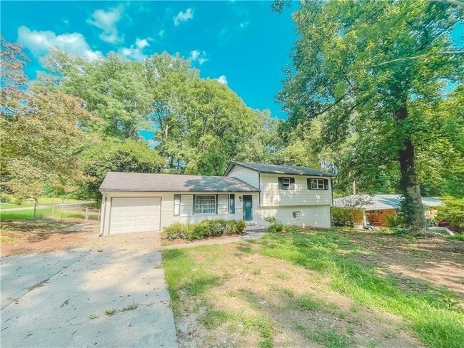 Building Photo - 3749 Pin Oak Cir