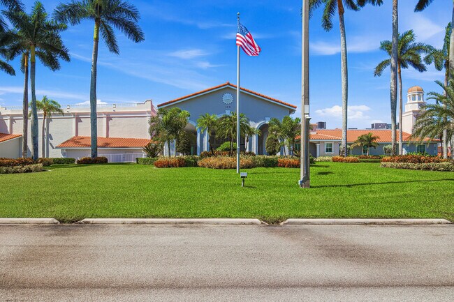 Building Photo - 6070 Sunny Manor Ct