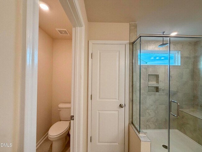 Building Photo - 3606 Autumn Creek Dr