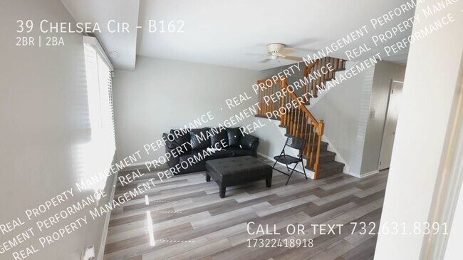 Building Photo - 39 Chelsea Cir