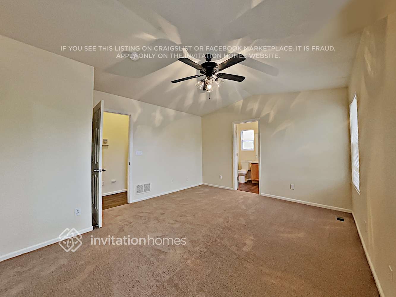 Building Photo - 2205 E 127th Pl