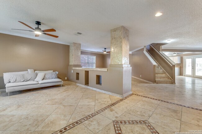 Building Photo - 9631 Hillside Trail