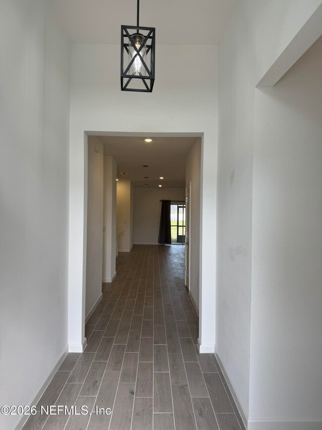 Building Photo - 15512 Whispering Fir Dr