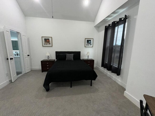 Building Photo - 1711 Ruth St