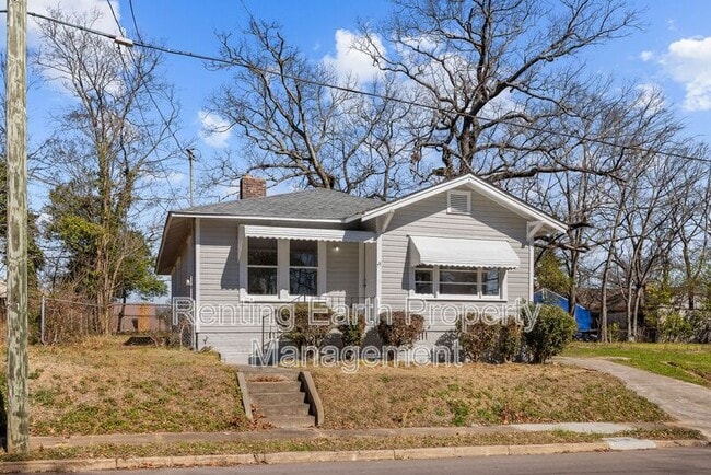 Building Photo - 3009 Prince Ave