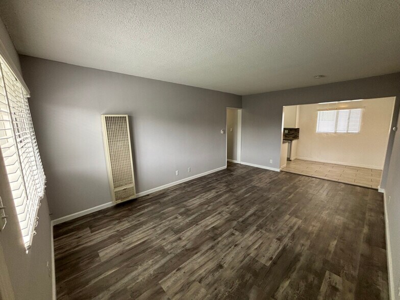 Building Photo - 3313 Artesia Blvd