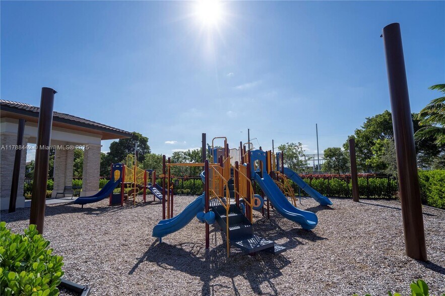 Building Photo - 8850 NW 97th Ave