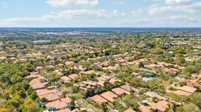 Building Photo - 165 Via Veracruz