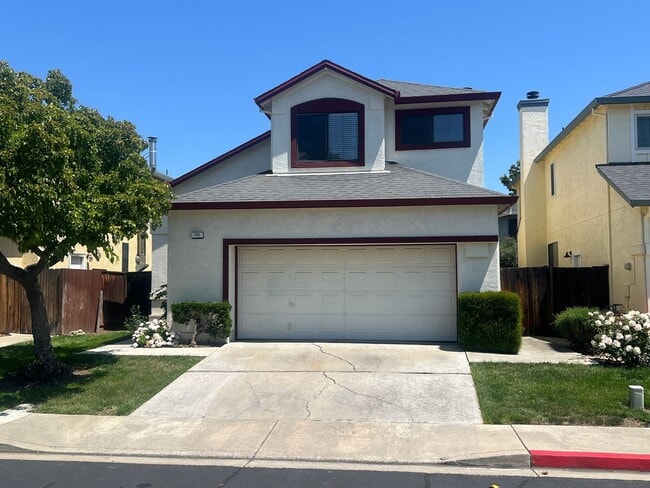 Building Photo - Great Two Story Home in Planned Development