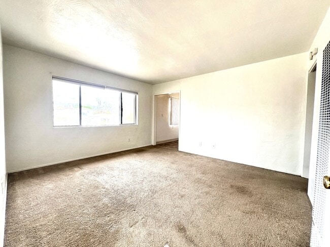 Building Photo - 1133 Reed Ave