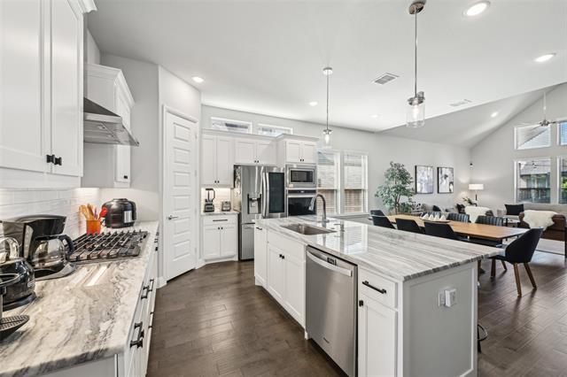 Building Photo - 13457 Rembrandt Dr
