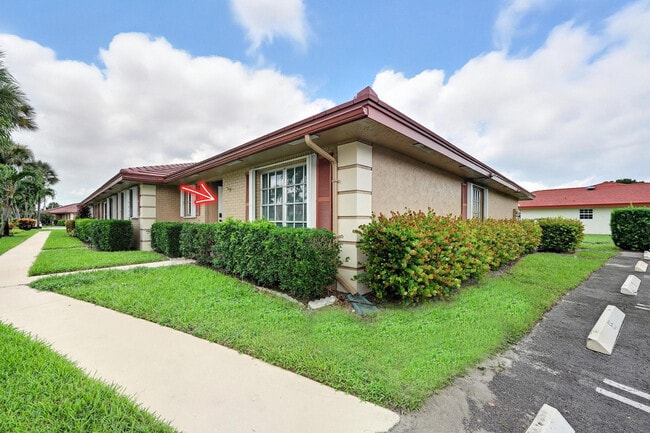 Primary Photo - 1443 SW 27th Ave