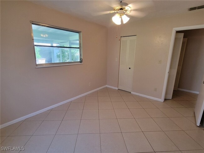 Building Photo - 48 Heath Aster Ln