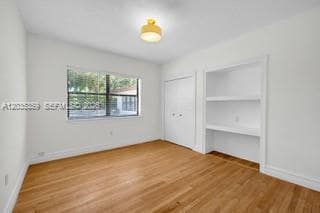 Building Photo - 712 Cremona Ave