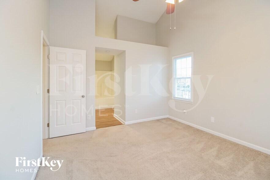 Building Photo - 1608 Ballard Ct