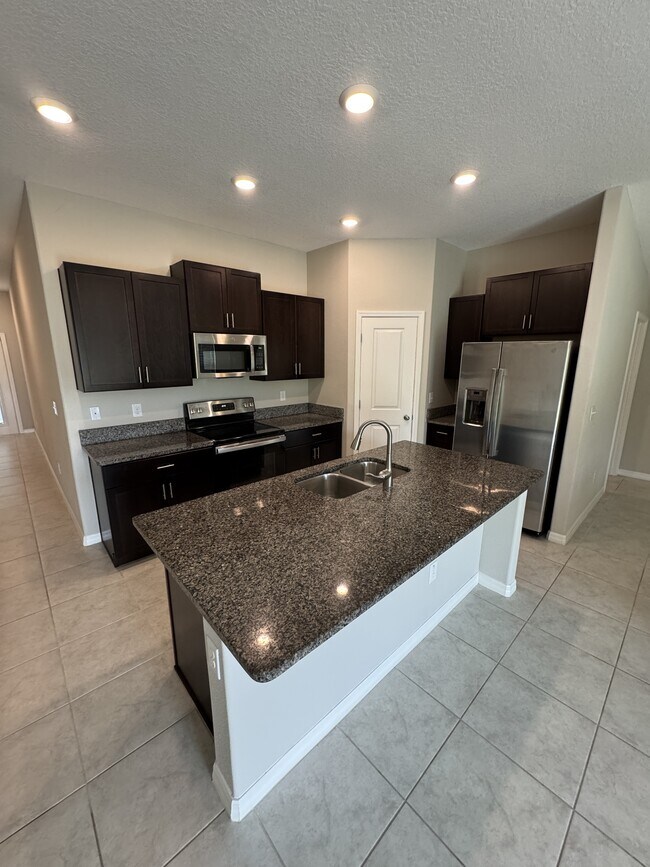 Building Photo - 13009 Majestic Garden Ln