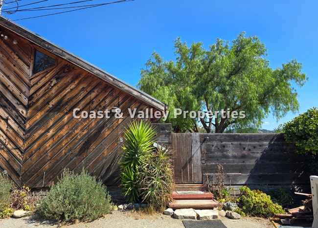 Building Photo - Carmel Valley Home for RENT!!!
