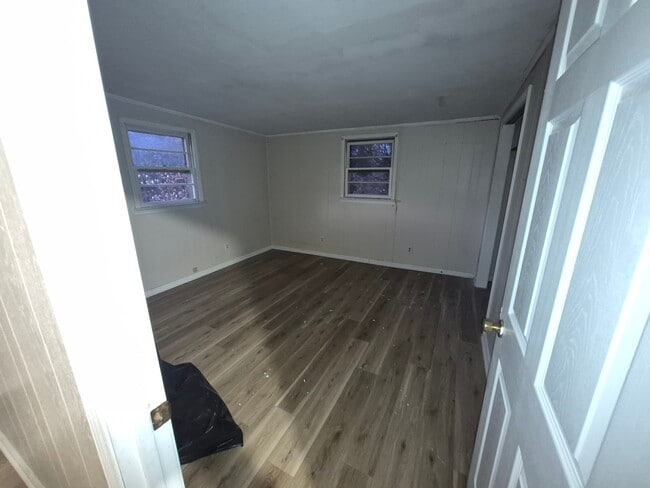 Building Photo - 460 Stuart St