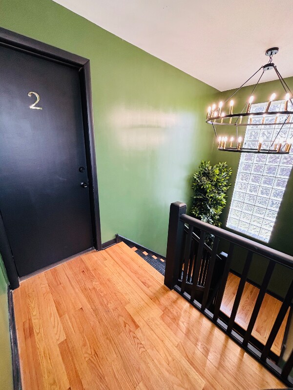 Building Photo - 10624 Mayfield Ave