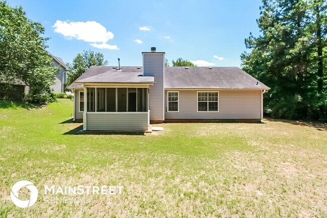 Building Photo - 1012 Forest Glen