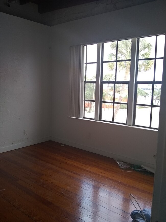 Building Photo - 115 Peachtree St