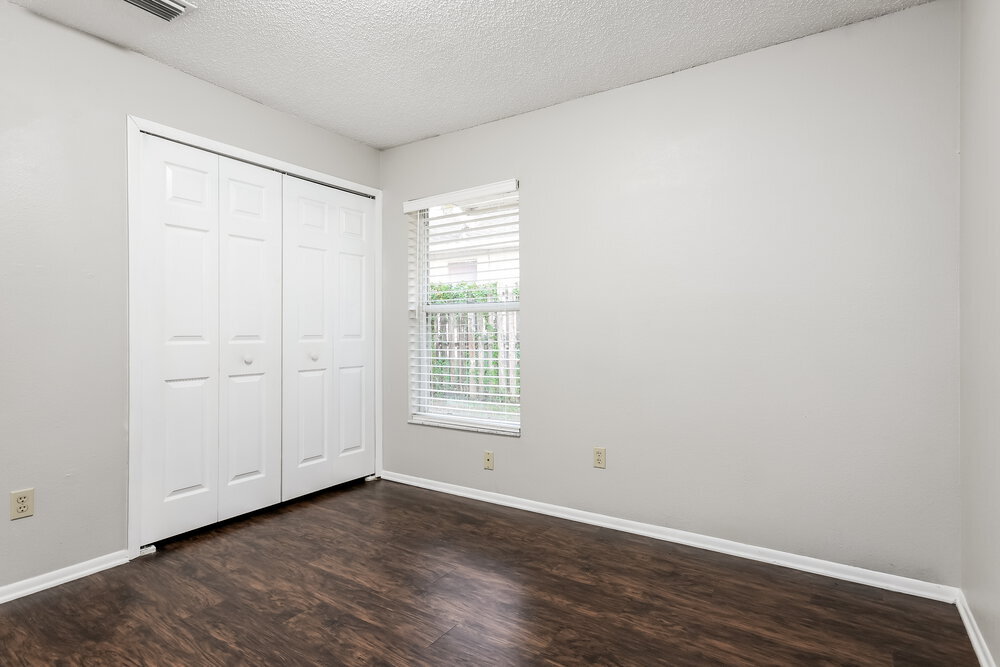 Building Photo - 1176 Countrywind Dr