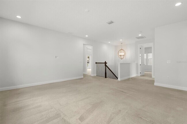 Building Photo - 10511 Royal Cypress Way