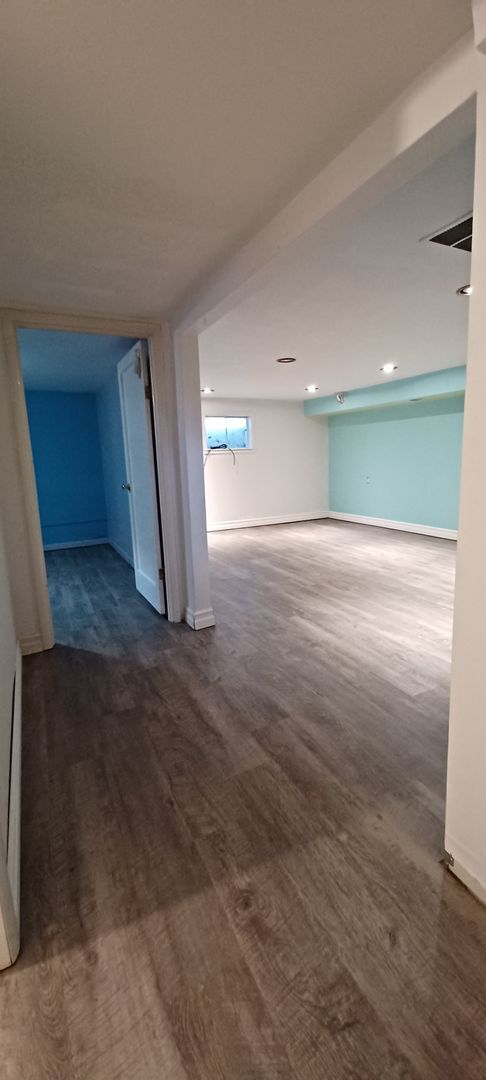 Building Photo - Spacious 4-Bedroom, 2-Bath Home Available ...