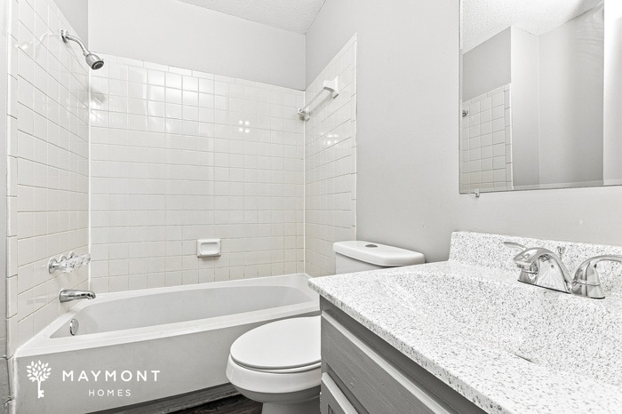 Building Photo - 10738 Stark Ave