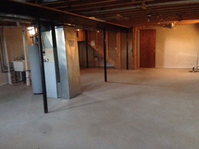 Building Photo - 16024 Hauss Ave