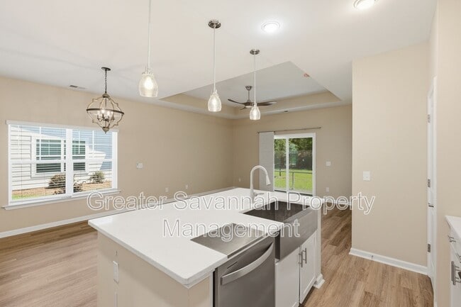 Building Photo - 130 Danbury Ct