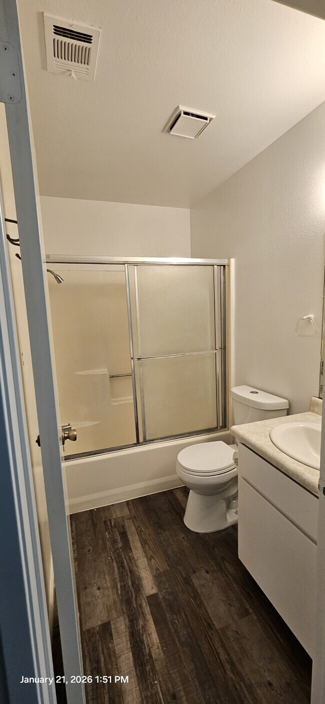 Building Photo - 2612 Huntsman Ave