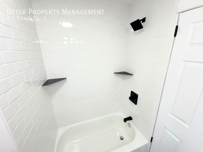 Building Photo - 119 S 54th St