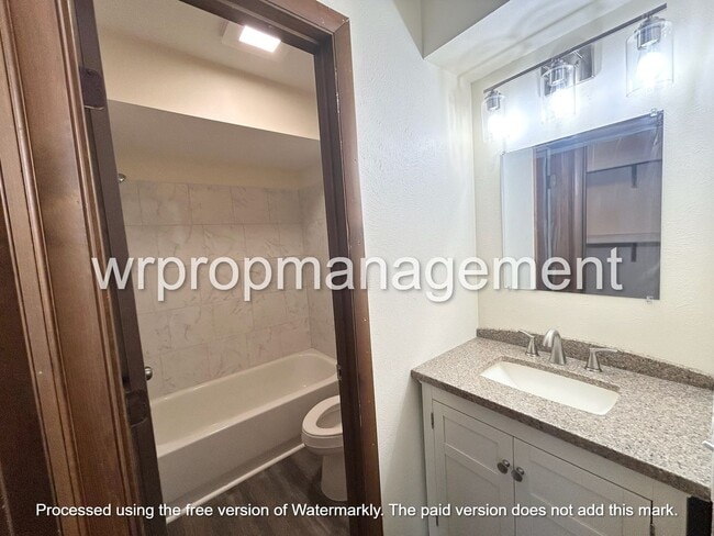 Building Photo - 1336 Winding Way