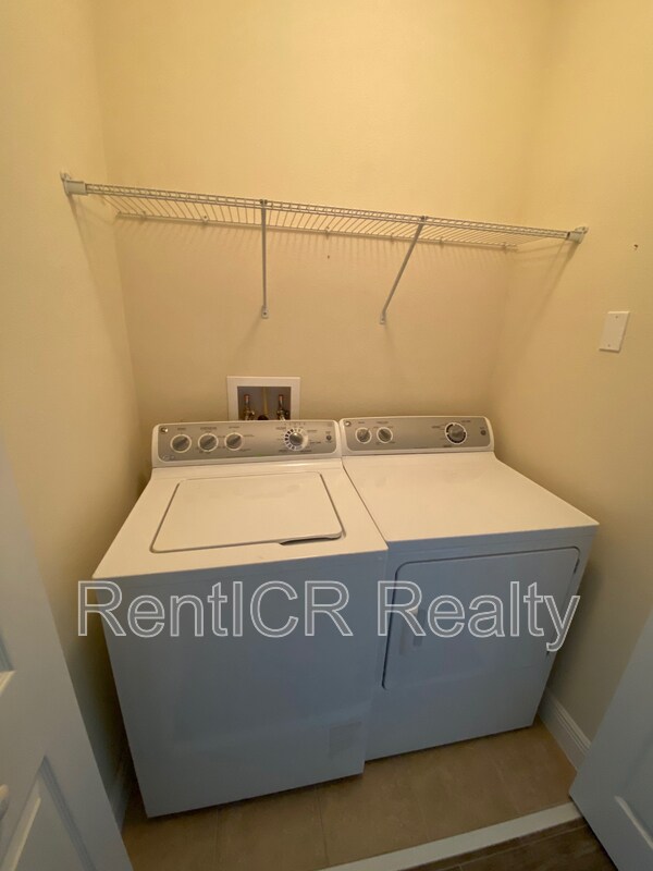 Building Photo - 316 Harbor Ridge Dr