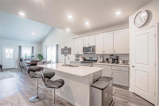 Building Photo - 500 Crystal Clear Ln