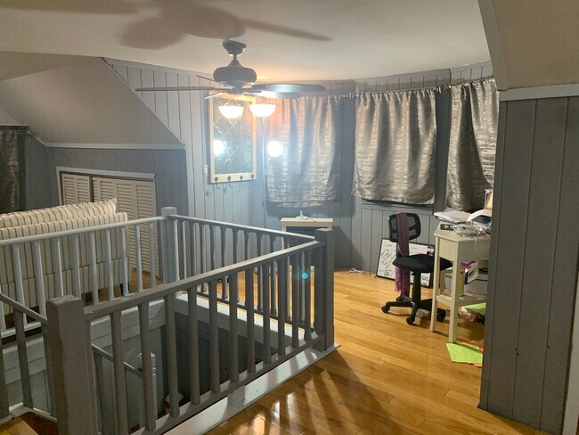 Building Photo - 53 Cornwell Ave