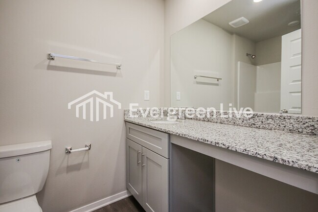 Building Photo - 6615 NW Kathleen St