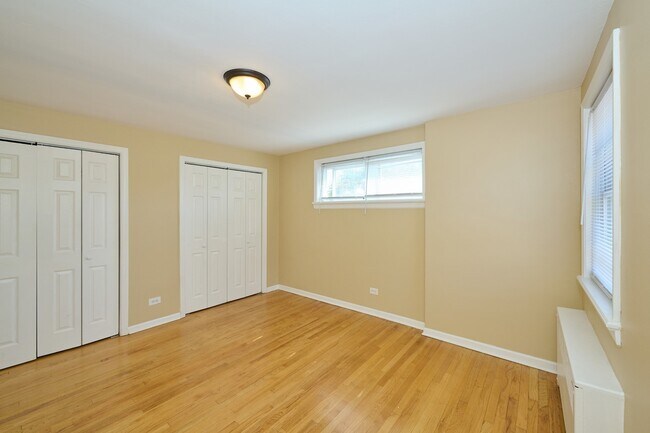 Building Photo - 2609 W Fitch Ave