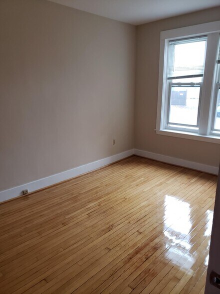 Building Photo - 20 Farrington Ave