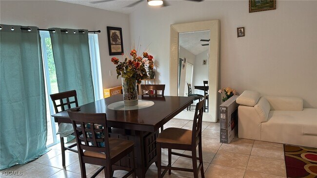 Building Photo - 17430 Dumont Dr