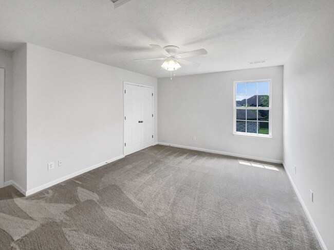 Building Photo - 102 Privett Ct