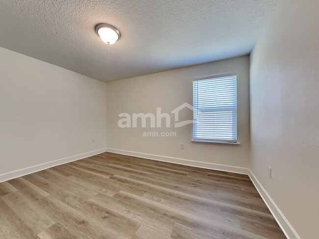 Building Photo - 1291 Tan Tara Trl