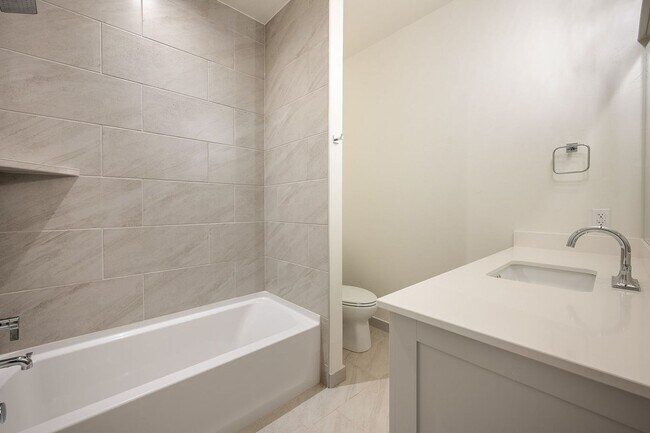 Building Photo - 4909 Misty Wood Ln