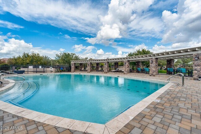 Building Photo - 4627 E Navigator Ln