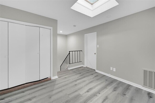 Building Photo - 1300 Augusta Dr