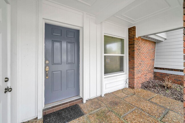 Building Photo - 358 Kepner Dr NE