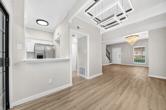 Building Photo - 5328 Brownway St
