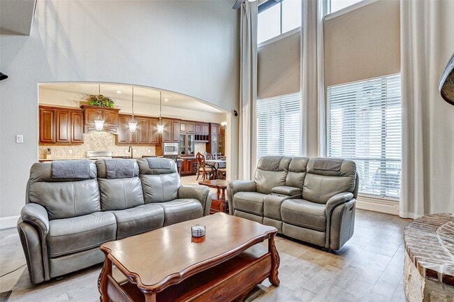 Building Photo - 4710 Deermeadow Falls Ln